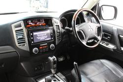 2015 Mitsubishi
Pajero Exceed