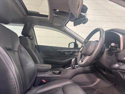 2022 Subaru
Outback AWD Touring