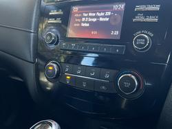 2019 Nissan
                X-TRAIL ST