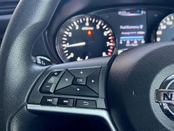 2019 Nissan
                X-TRAIL ST