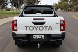 2025 Toyota
Hilux 4x4 2.8L Dsl D/C 6AT SR5 48V