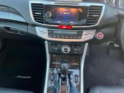 2015 Honda
Accord VTi-L