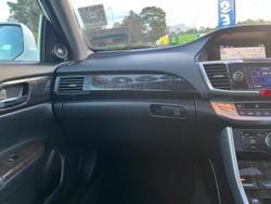 2015 Honda
Accord VTi-L
