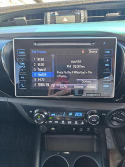 2019 Toyota
Hilux SR5