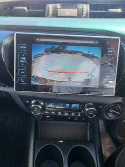 2019 Toyota
Hilux SR5