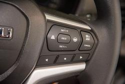2025 Isuzu
D-MAX LS-M