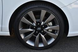 2018 Hyundai
                i30 SR