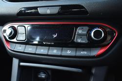 2018 Hyundai
                i30 SR