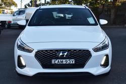 2018 Hyundai
                i30 SR