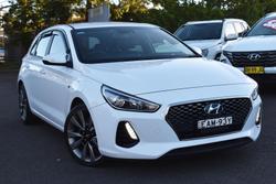 2018 Hyundai
                i30 SR