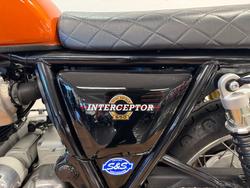 2020 Royal Enfield INTERCEPTOR 650 CLASSIC GREY
