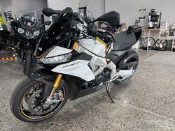 2024 Aprilia TUONO V4 Black