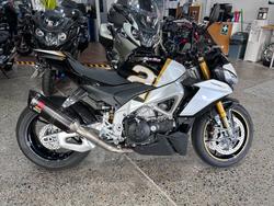 Aprilia Tuono V4