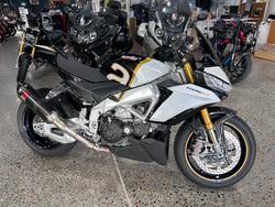 2024 Aprilia TUONO V4 Black