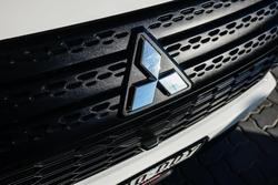 2024 Mitsubishi
Eclipse Cross LS