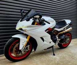 2018 Ducati SuperSport S Supersport White