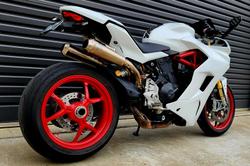 2018 Ducati SuperSport S Supersport White