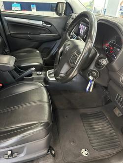 2017 Holden
Colorado Storm