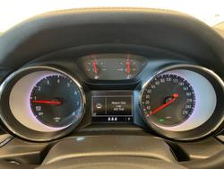 2020 HOLDEN
COMMODORE LT