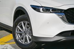 2025 Mazda
CX-5 G25 Maxx Sport