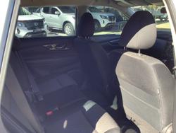 2017 Nissan
X-TRAIL ST