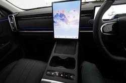 2025 Jaecoo J7 SHS Summit