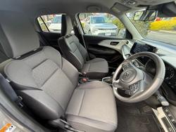 2024 Suzuki
                Swift Hybrid GLX
