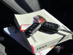 2017 Kia
Rio S