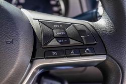 2024 Nissan
                Navara SL Warrior