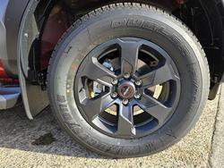2025 Isuzu
D-MAX X-TERRAIN