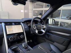 2024 Land Rover
Discovery P360 Dynamic SE
