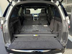 2024 Land Rover
Discovery P360 Dynamic SE