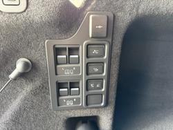 2024 Land Rover
Discovery P360 Dynamic SE