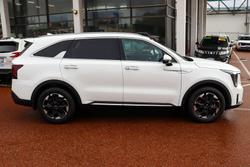 2024 Kia
Sorento Sport