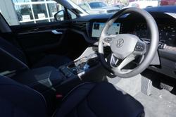 2025 Volkswagen
Touareg 210TDI Elegance
