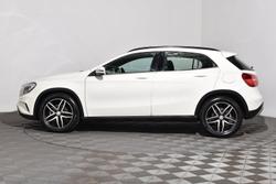 2016 Mercedes-Benz
GLA-Class GLA180