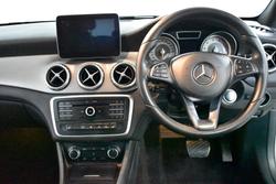 2016 Mercedes-Benz
GLA-Class GLA180