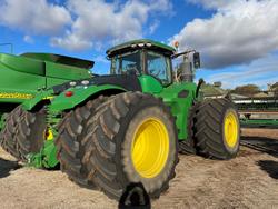 2019 John Deere 9570R Green
