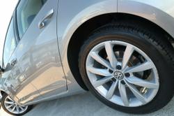 2020 Volkswagen
                Golf 110TSI Comfortline