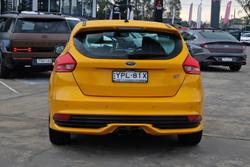 2017 Ford
Focus ST