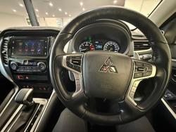 2019 Mitsubishi
Pajero Sport Exceed