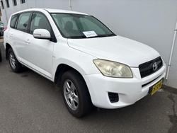 2010 Toyota
RAV4 CV