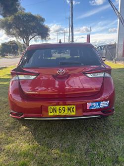 2016 Toyota
Corolla Ascent Sport