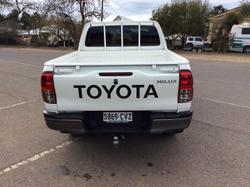 2023 Toyota
                Hilux SR