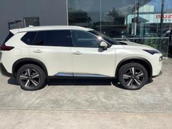 2025 Nissan
X-Trail TI-L