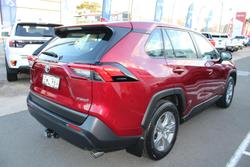 2022 Toyota
                RAV4 GX