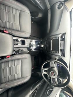 2023 Nissan
Navara PRO-4X