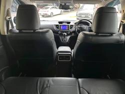 2015 Honda
CR-V VTi-L