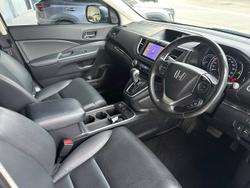 2015 Honda
CR-V VTi-L