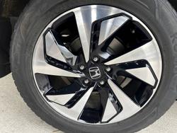 2015 Honda
CR-V VTi-L